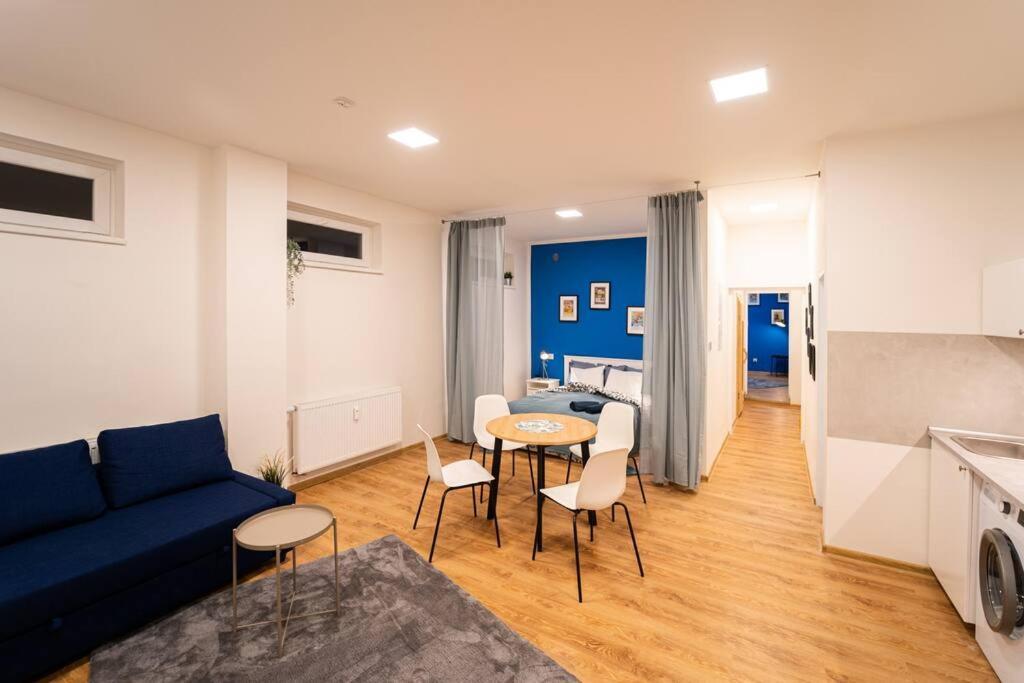 Sauna Apartment - ברנו מראה חיצוני תמונה